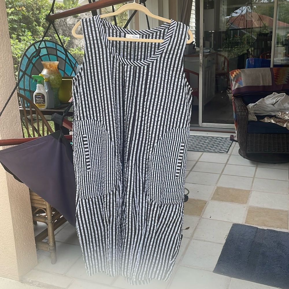 CALI GIRLS sleeveless casual summer dress